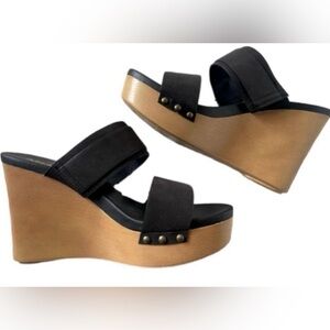 MIA women’s 9.5 double strap open toe black wedge sandals